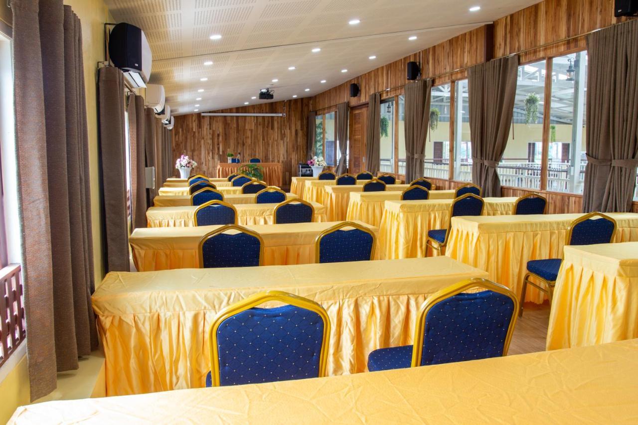 Nonnee Lampang Hotel Exterior photo